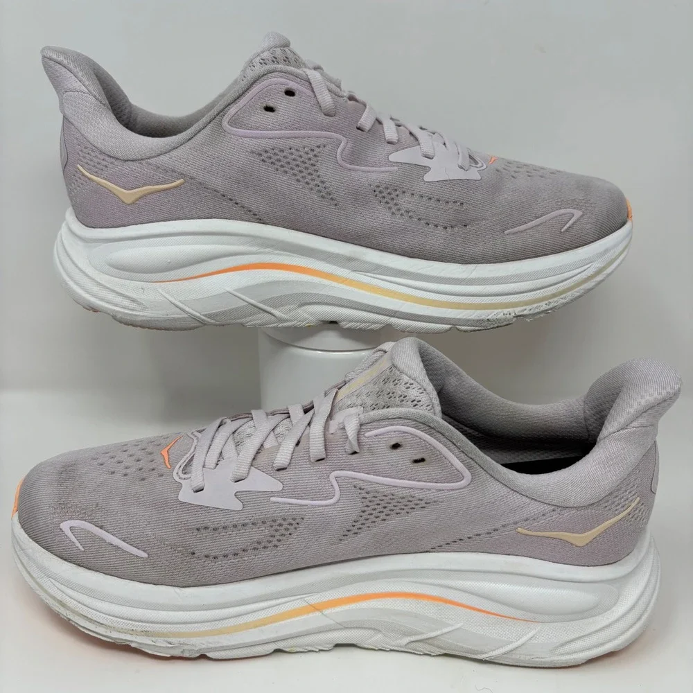 Hoka Clifton 10 Women's Size 10 Cream White Orange Running Shoes (1162031 LRMT)
